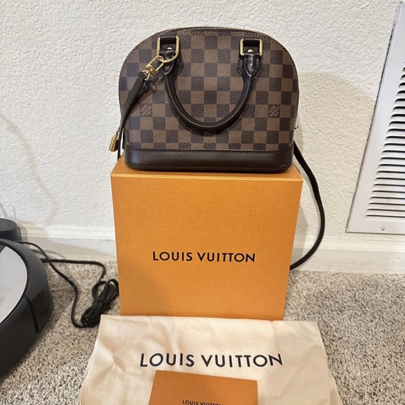 (STOLEN)😭😭😭 - Picture 7 of 9